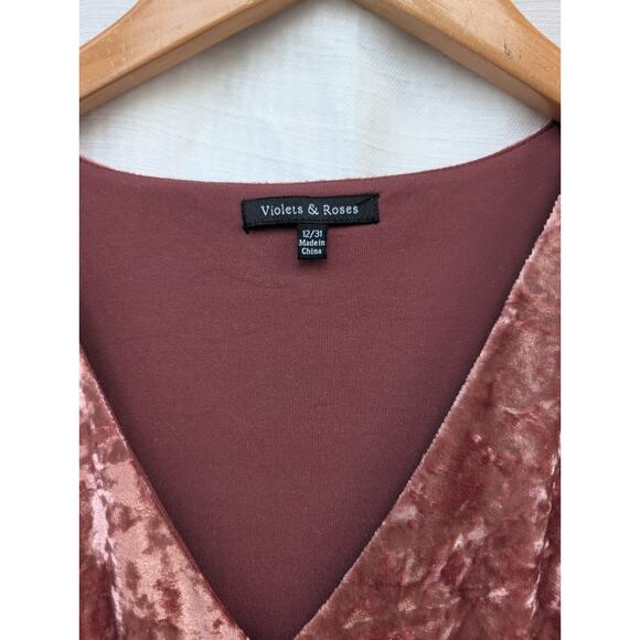 Violets & Roses Womens Grace Pink Crushed Velvet Long Sleeve Mini Dress Sz 12/31 - Picture 3 of 7